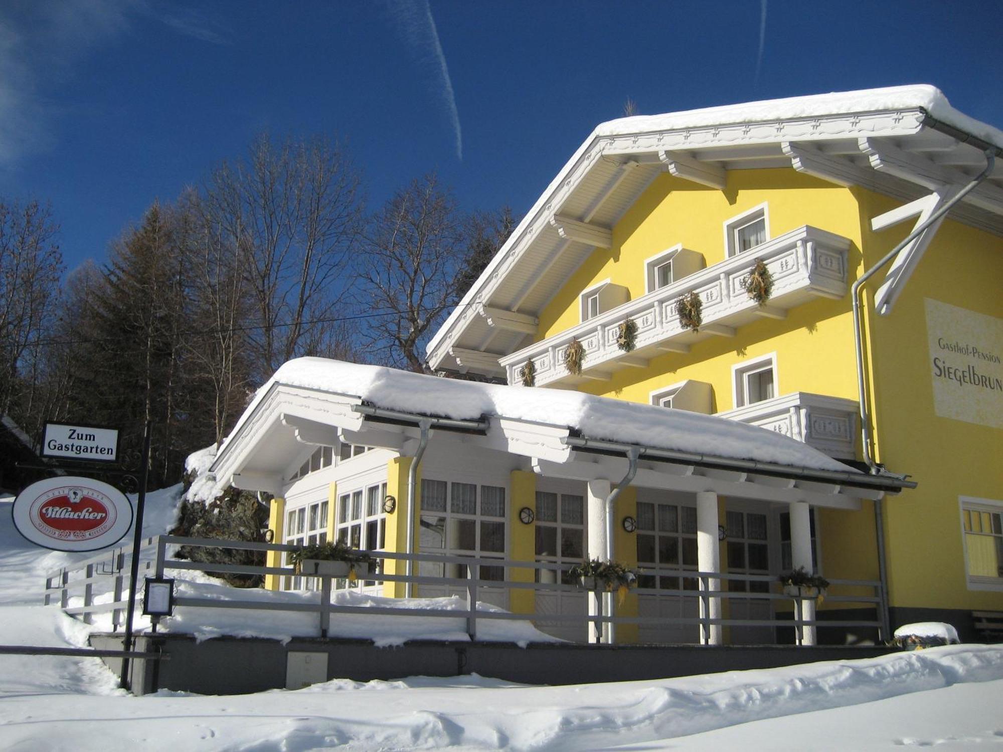 Pension Siegelbrunn B&B マルニッツ エクステリア 写真