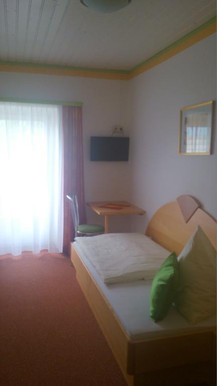 Pension Siegelbrunn B&B マルニッツ 部屋 写真